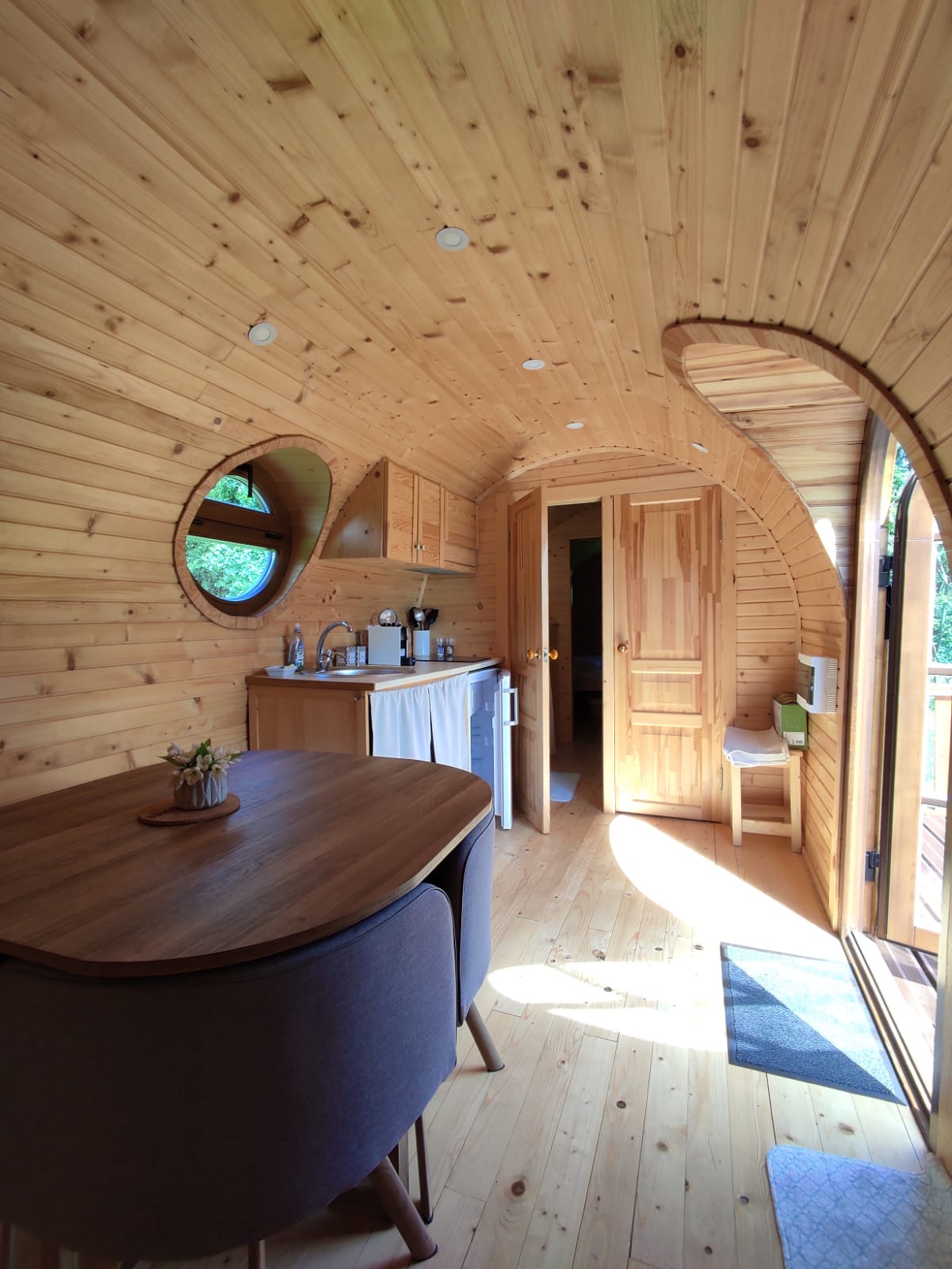 Roulotte Tonneau Charoul'Hôtes, Saint-André-sur-Sèvre - photo 2