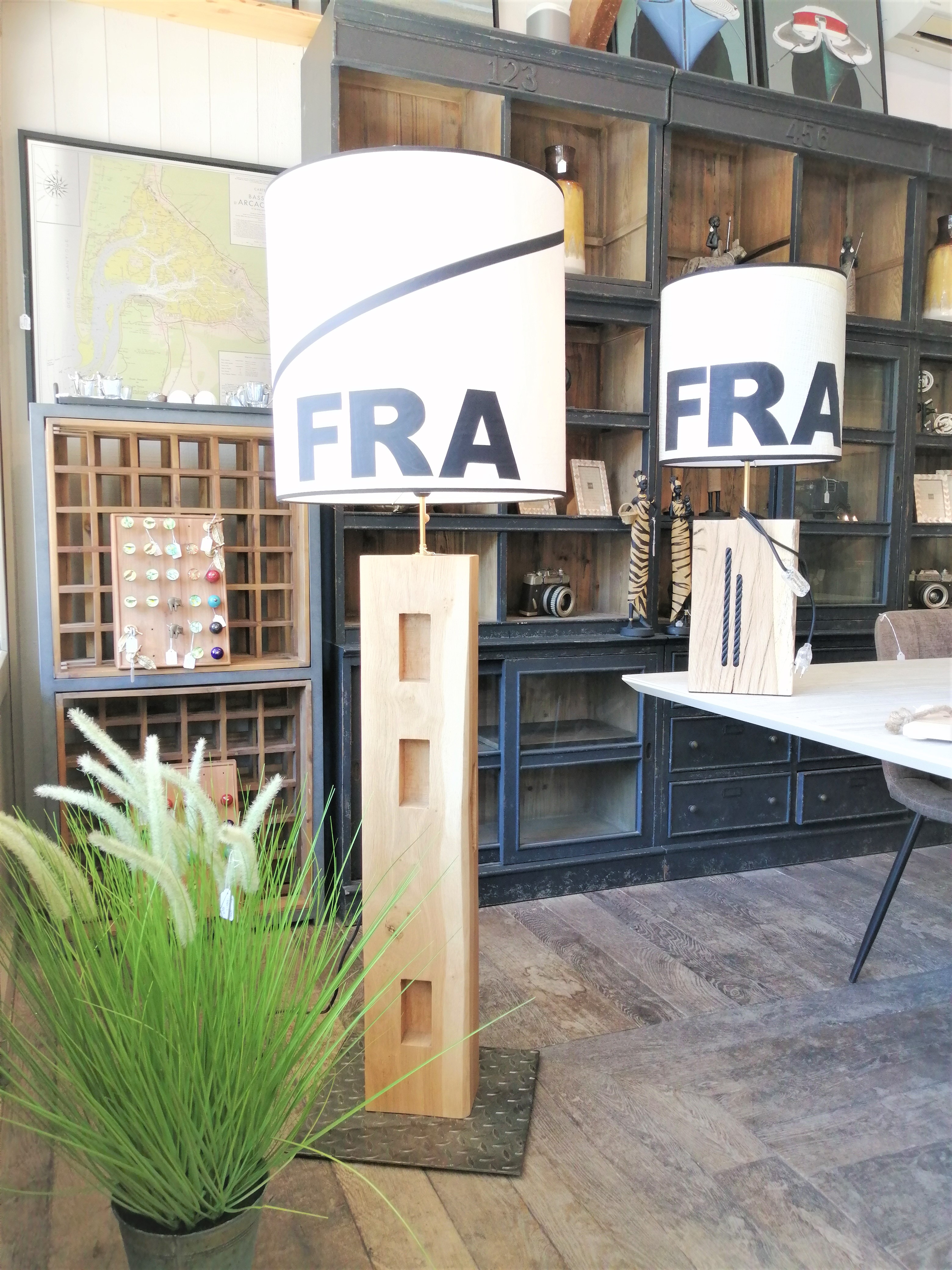 OEST - Luminaires Accessoires et Bagagerie en voiles maritimes