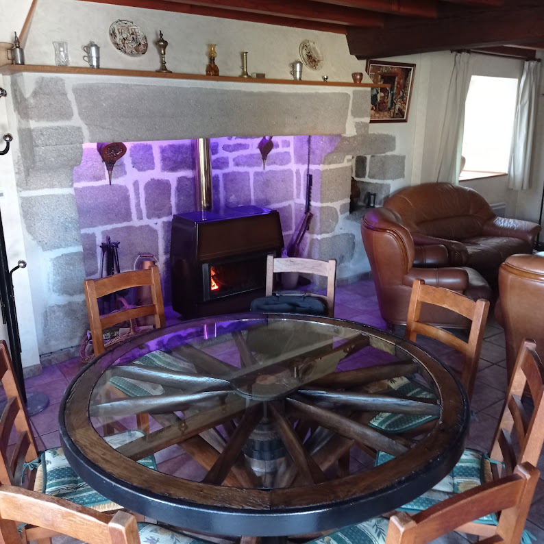 LE GÎTE DE LA TABLE RONDE, Issoudun-Létrieix - photo 9