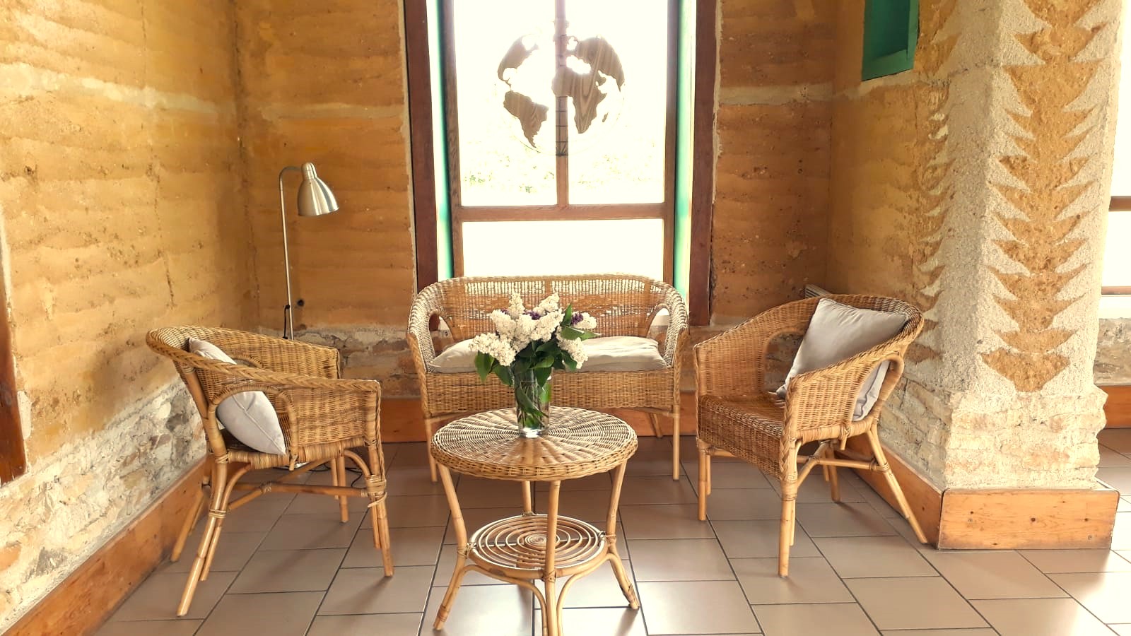 Gîte Le Monde de la Ferme en Terre, La Bussière - photo 13