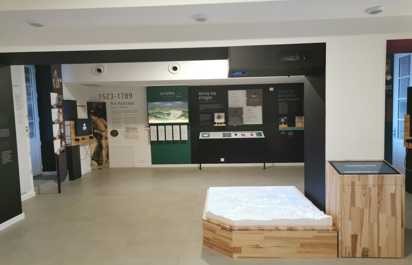 Visite du centre d'interprétation Mehaka sur la Basse Navarre en basque. Mehakaren bisita, Saint-Étienne-de-Baïgorry - photo 3