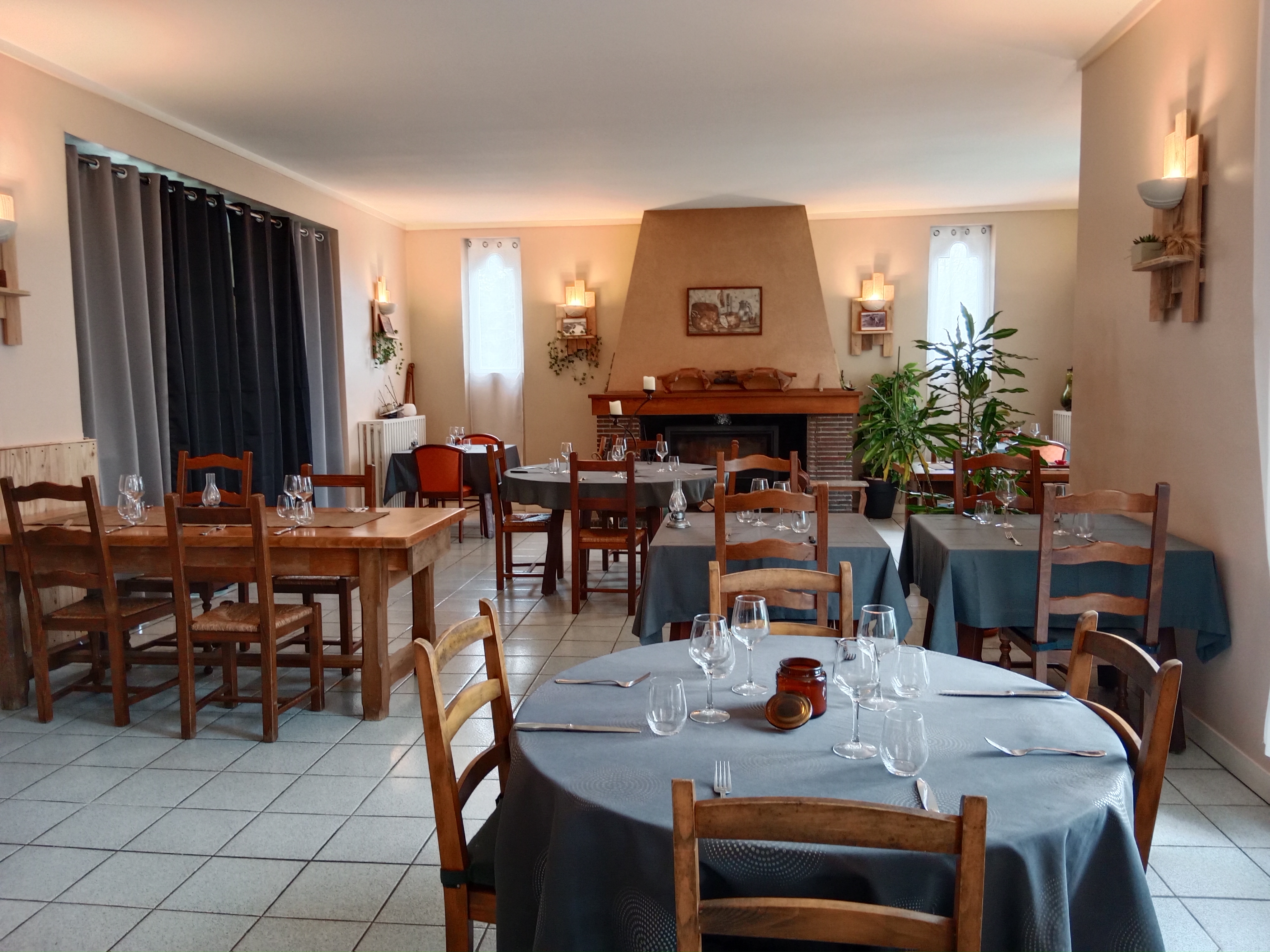 Hôtel Aux berges du Lac