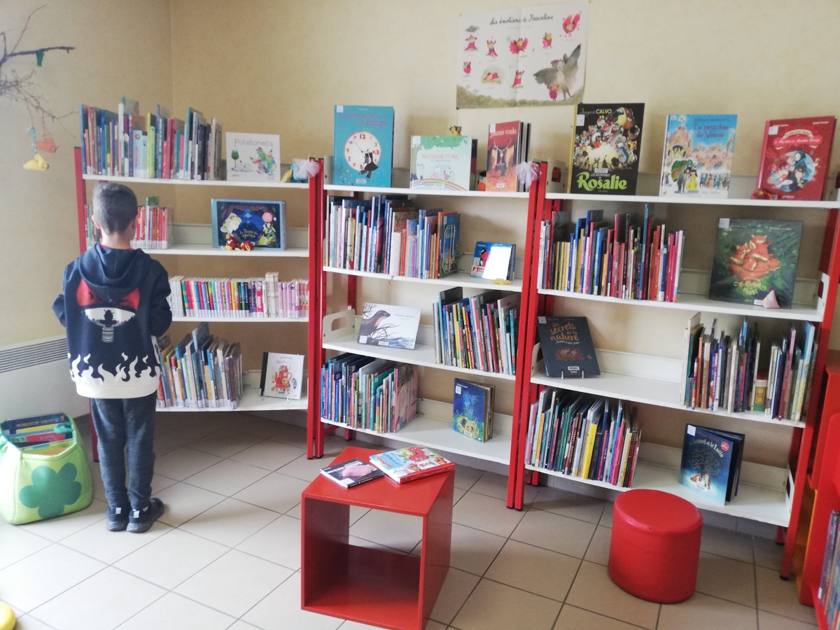 Bibliothèque de la Coquille, La Coquille - photo 2