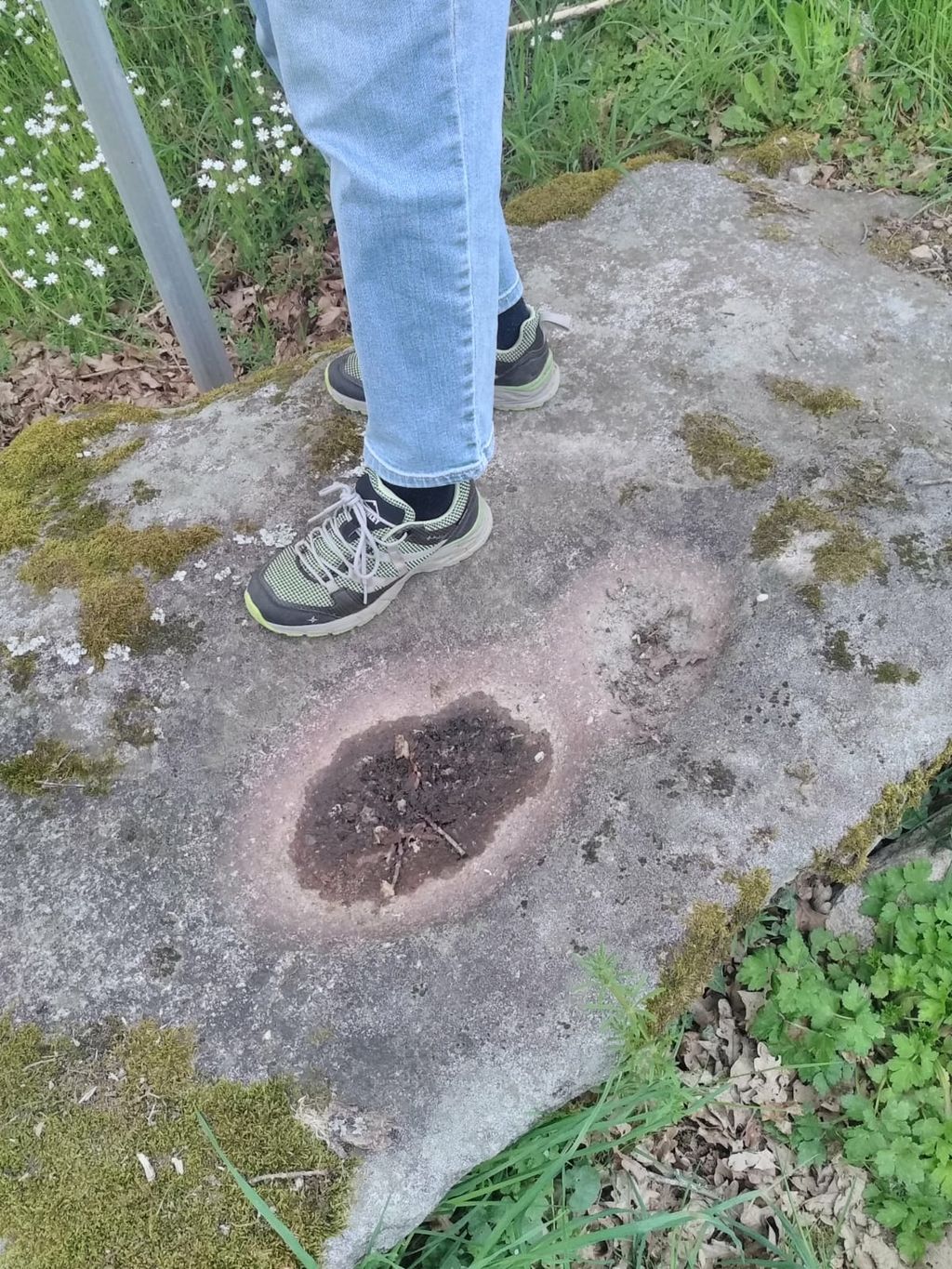 Le Pas de Gargantua, Saint-Priest-la-Plaine - photo 2