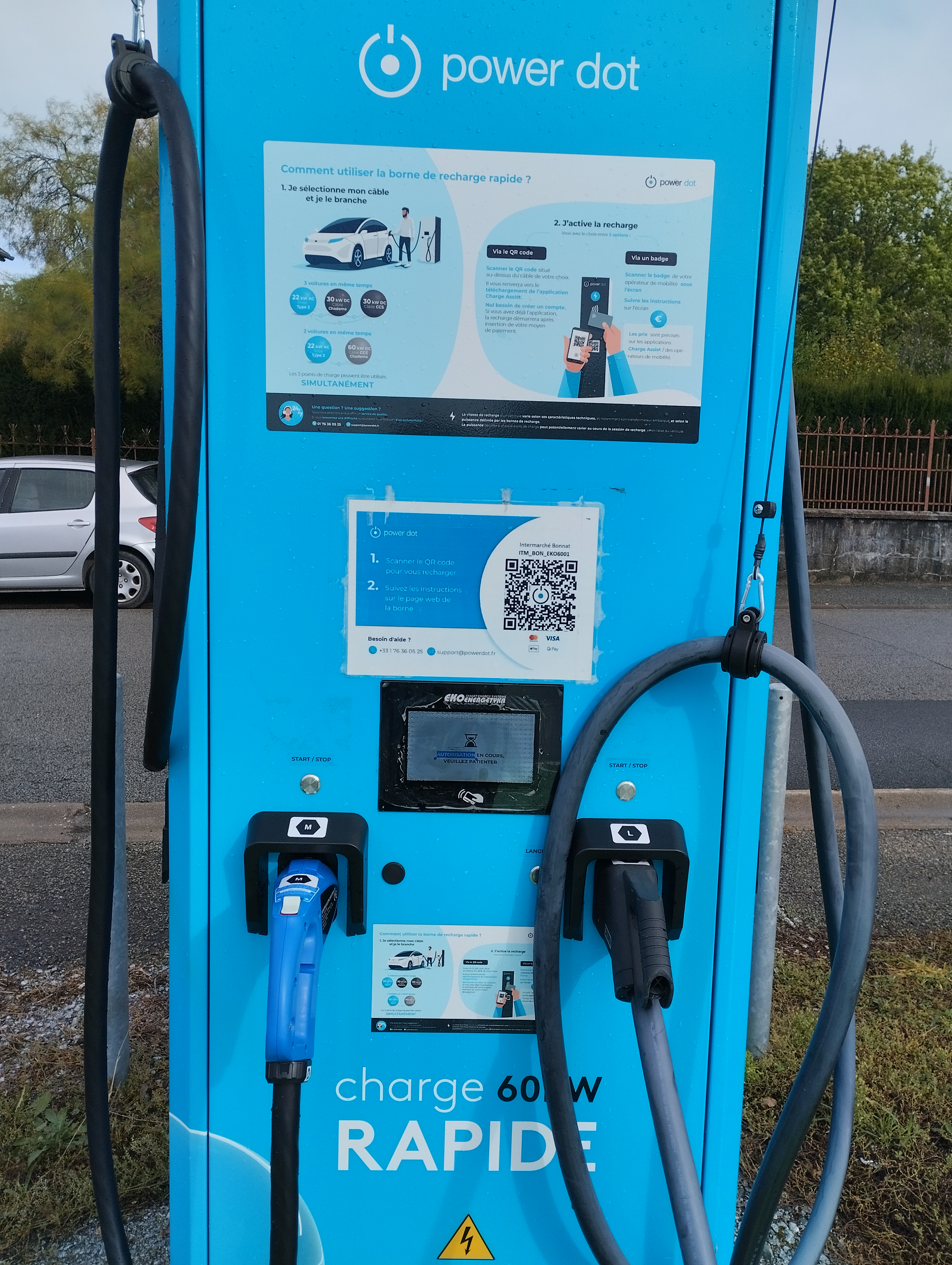 Borne de recharge electrique — photo 2