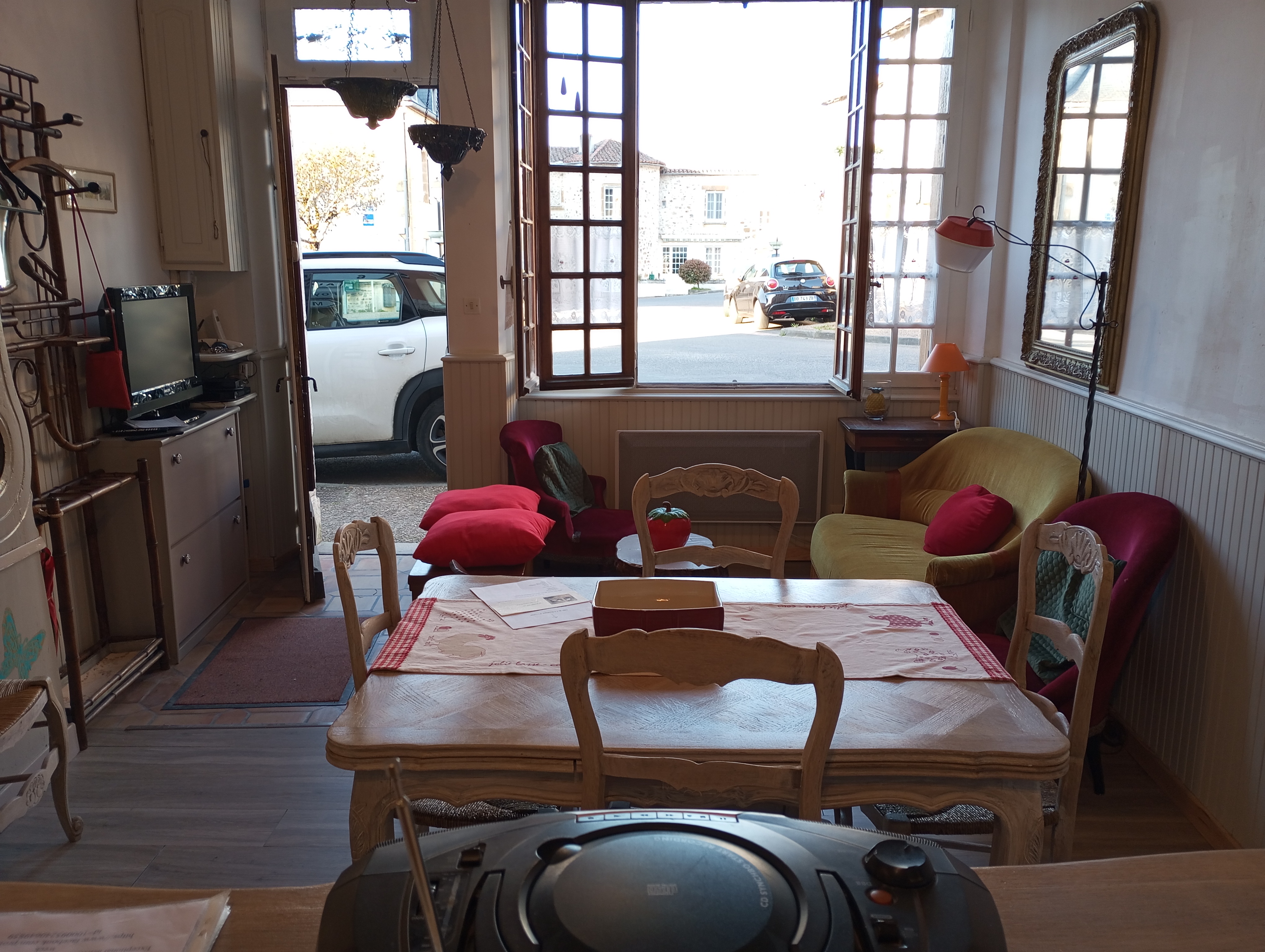 La Boutique d'Yvonne, Availles-Limouzine - photo 8