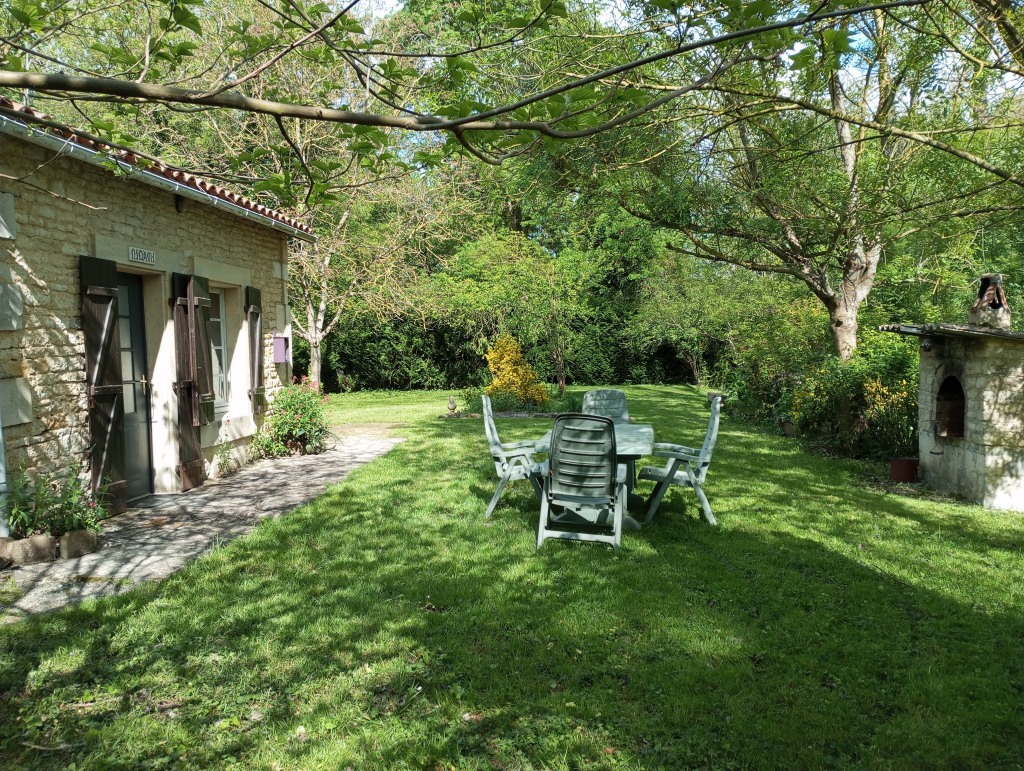 Gîte Le Refuge - Le Hameau de Sainte-Mégrine, Coulon - photo 12
