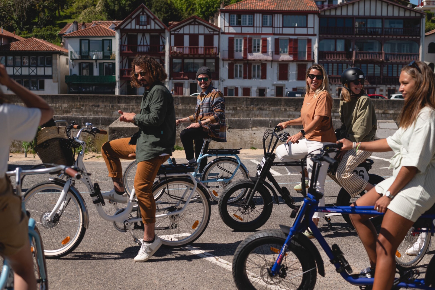 Charlie's surf and bike : location vélos et planches de surf — photo 3