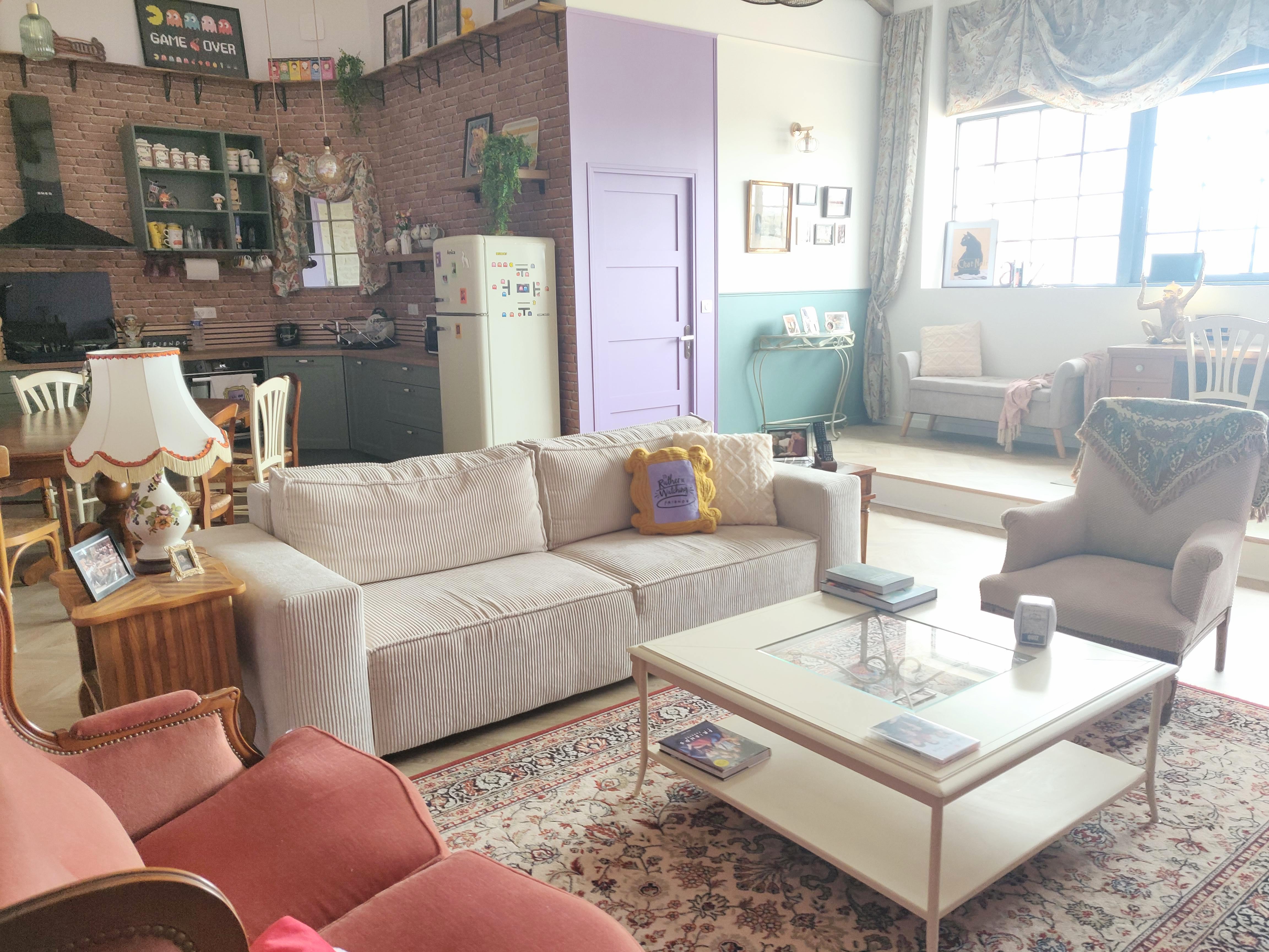 La suite Niortaise, La Crèche