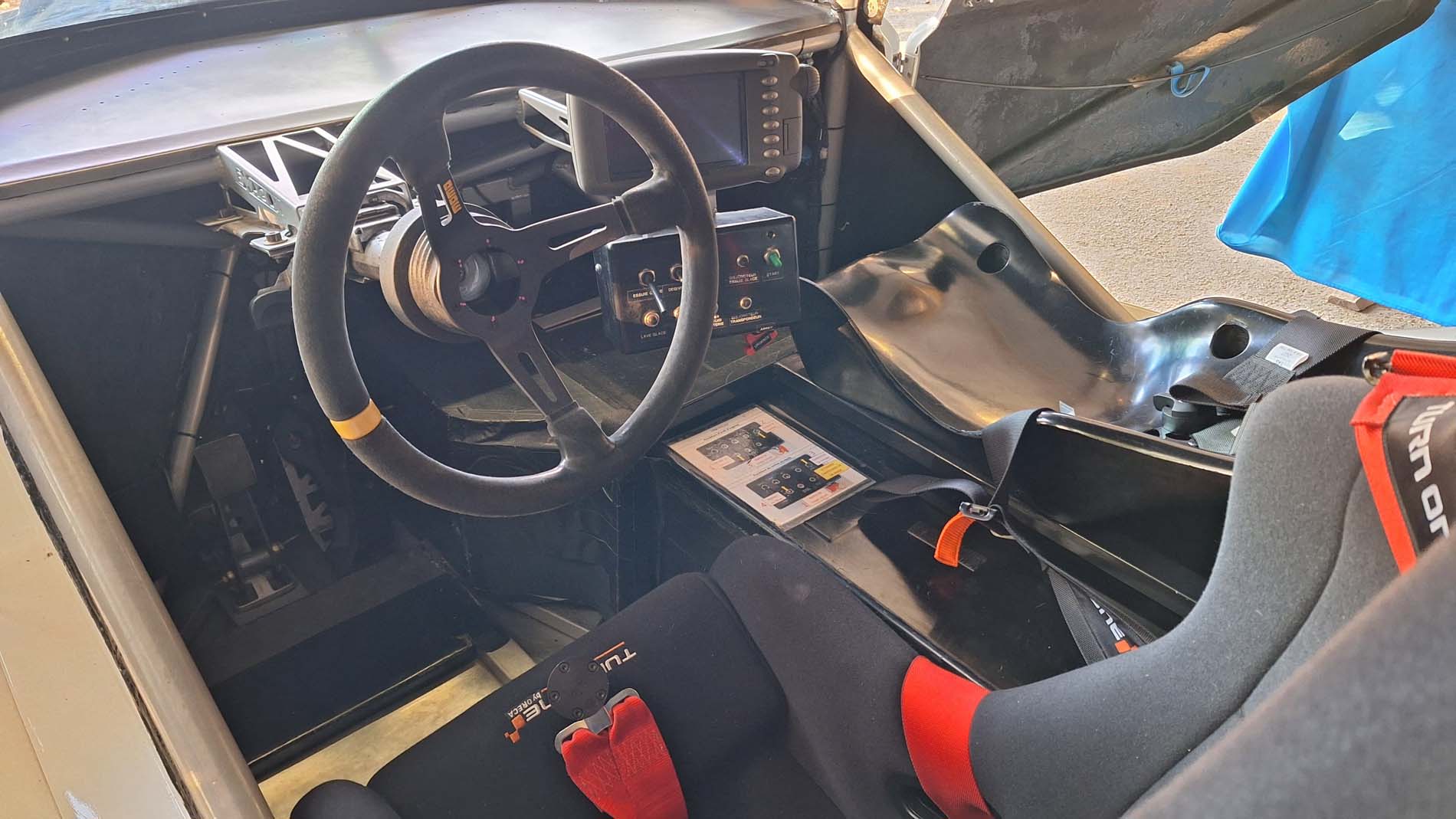Driving concept, Saint-André-d'Allas - photo 16