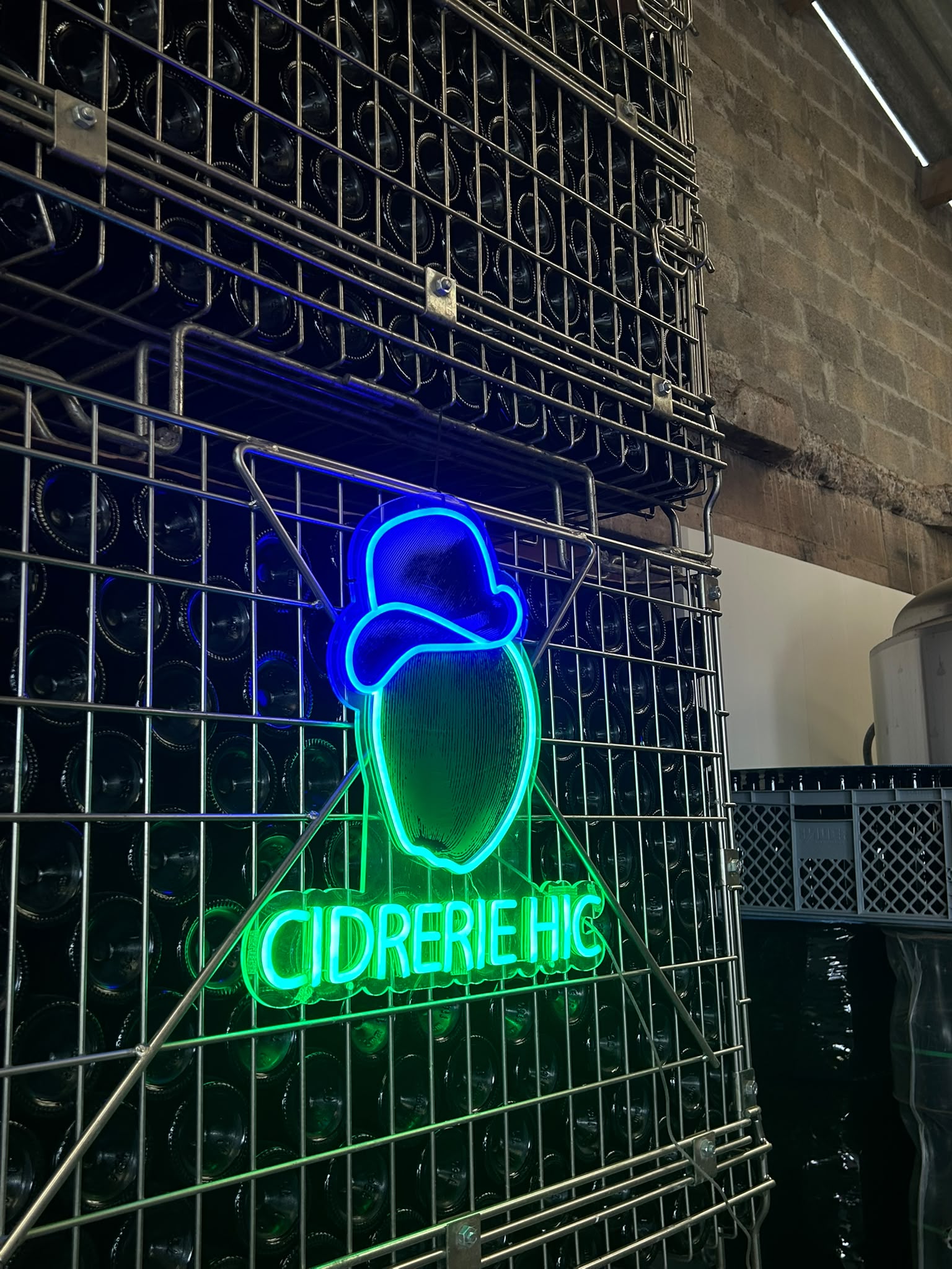 Ici, nos savoir-faire - Visite de la cidrerie Hic