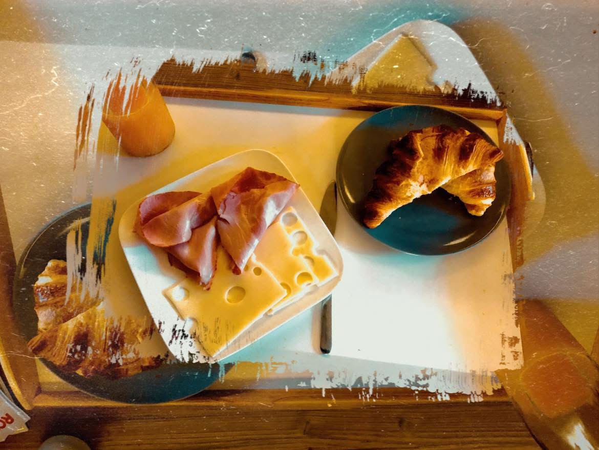 Maison des glycines, Droux