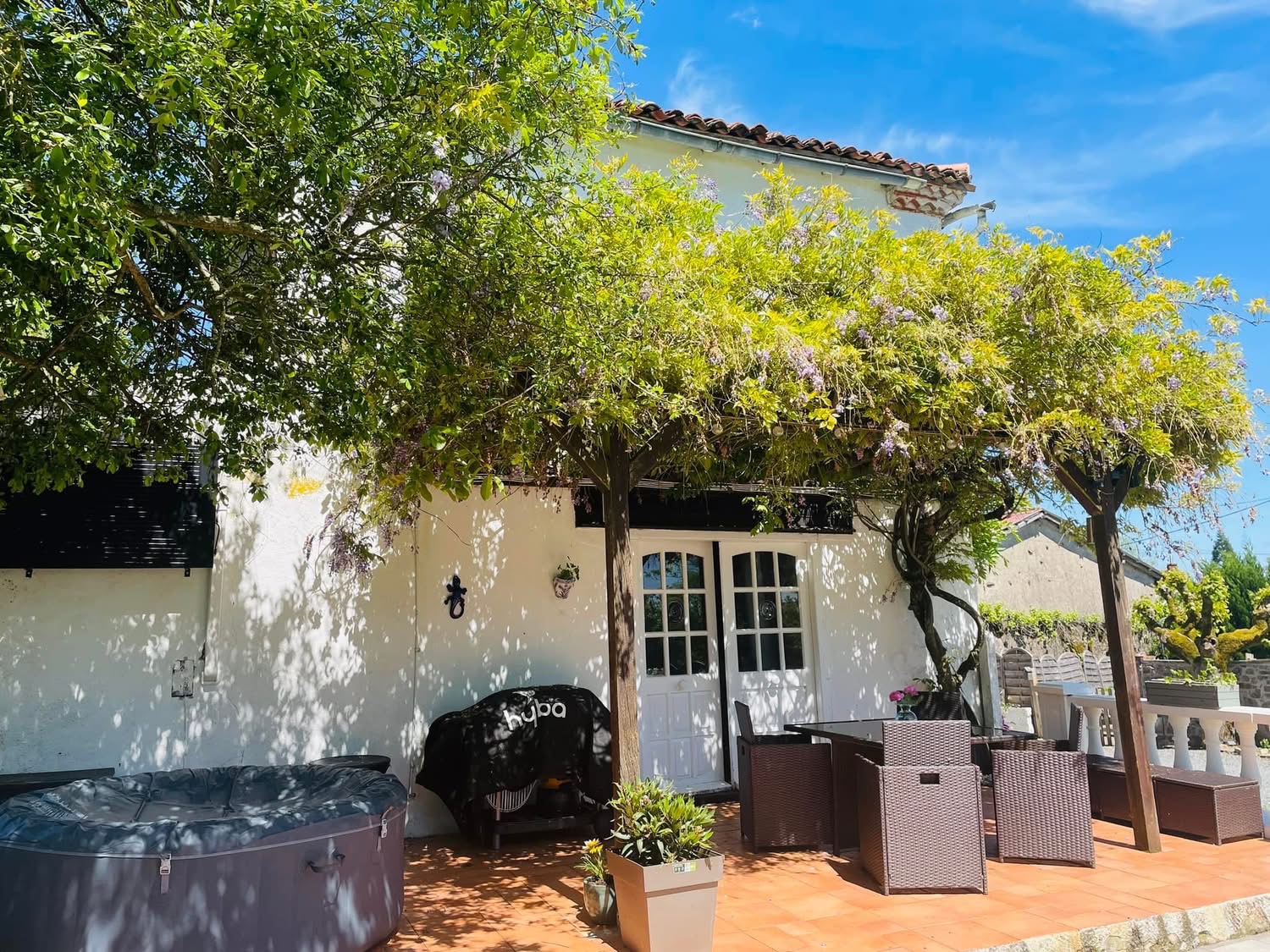 Maison des glycines, Droux - photo 16