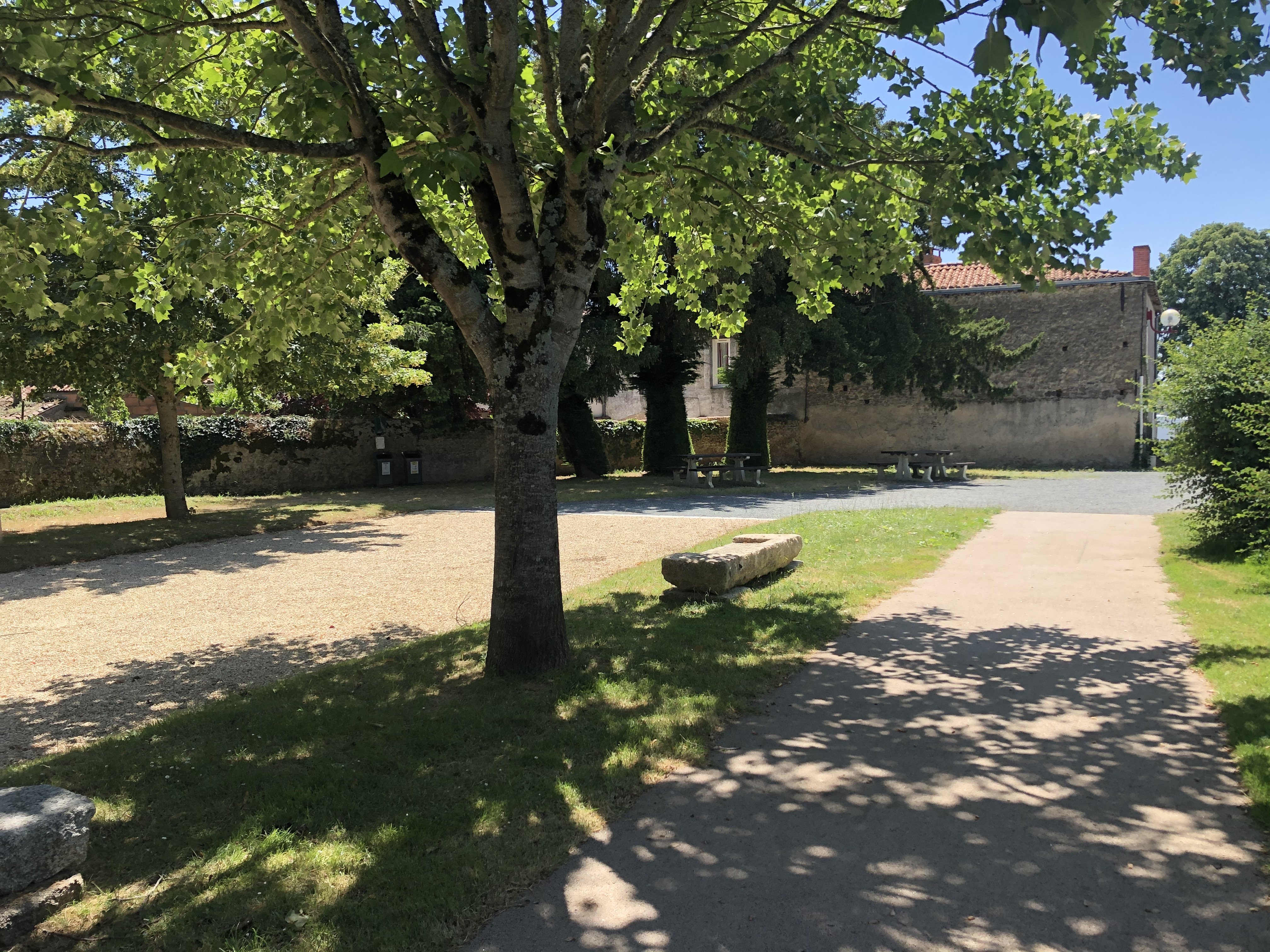Aire de pique-nique de La Ferrière-en-Parthenay - photo 5