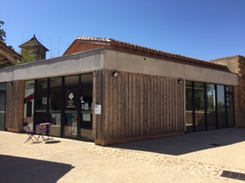 Bureau d'Information Touristique de Biron - Bastides Dordogne Périgord (Antenne Estivale) — Offices de tourisme à Dordogne