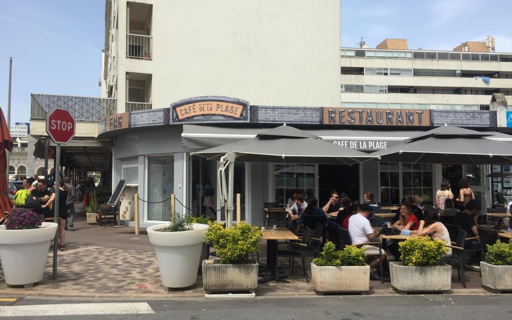 Café De La Plage