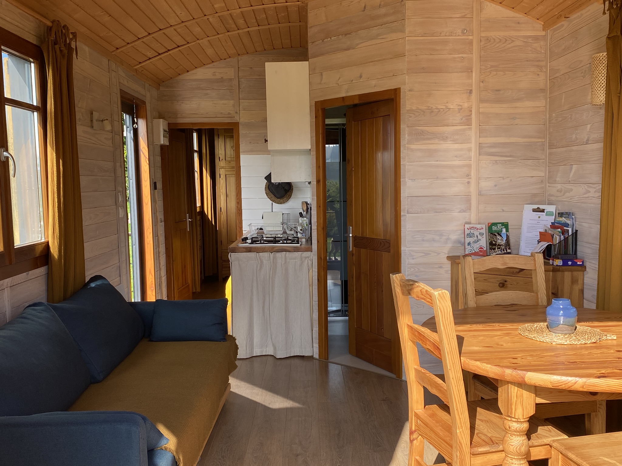 La roulotte du verger, Champnétery - photo 4