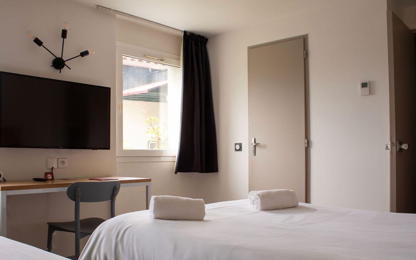 Hôtel-Restaurant Les Genêts - photo 2