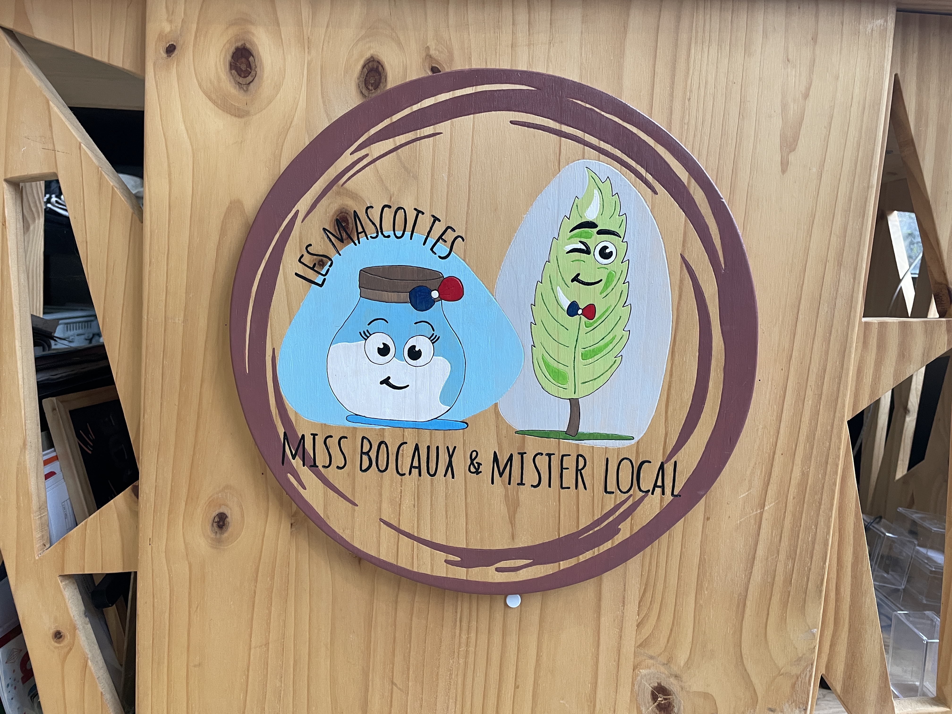 Miss Bocaux & Mister Local