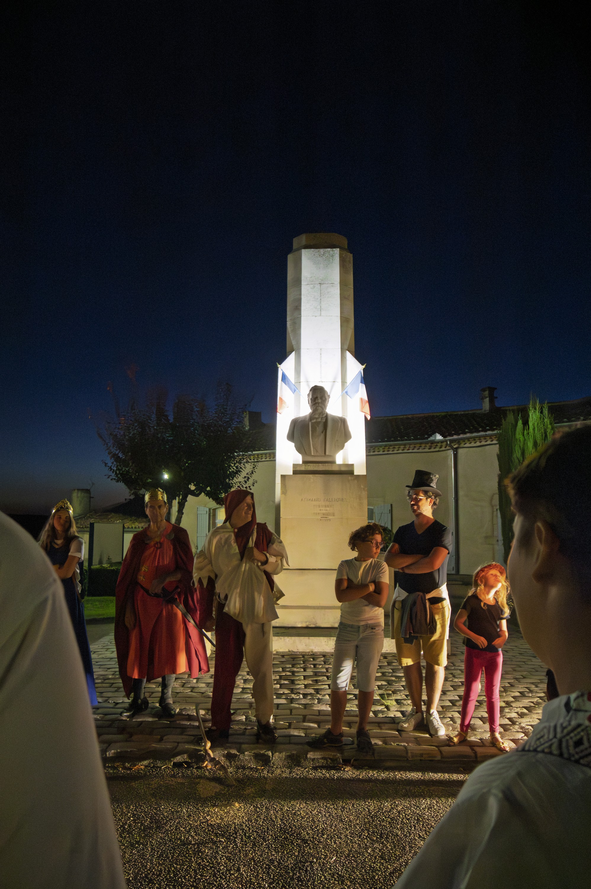 Visitez Mézin avec Janouille, Mézin - photo 5