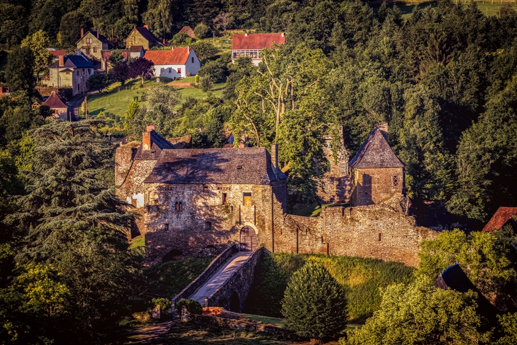 Castrum de Ségur-le-Château, Ségur-le-Château - photo 3