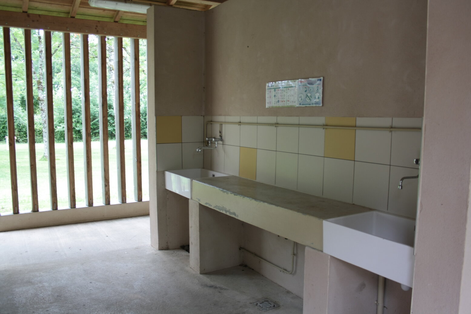 Camping municipal Le Parc, Lezay - photo 10