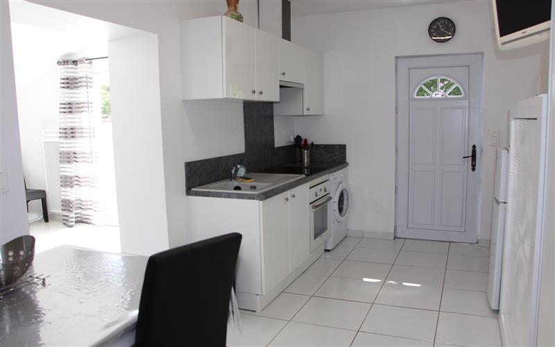 Location 79  Mendiburu 