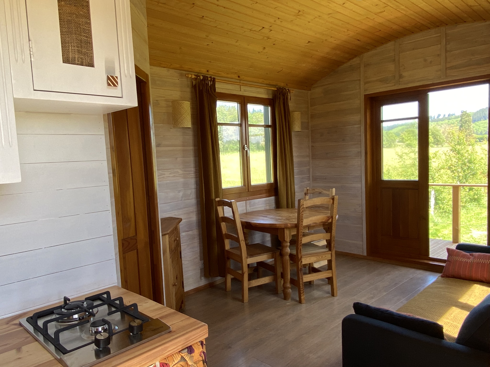 La roulotte du verger, Champnétery - photo 8