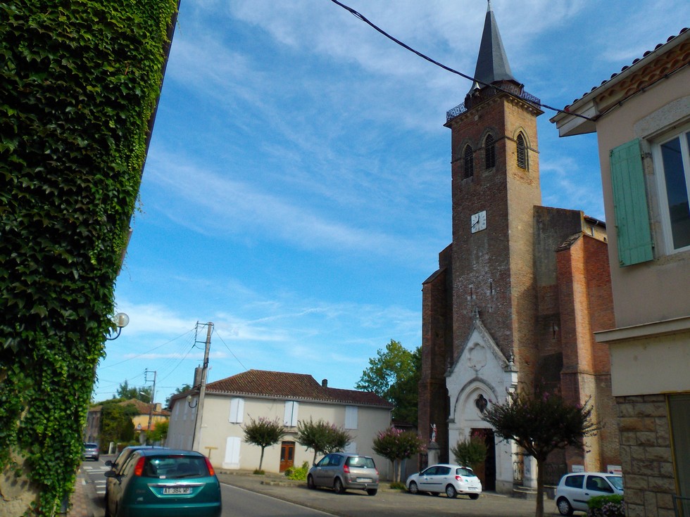 Ville de Villeneuve de Marsan, Villeneuve-de-Marsan - photo 2
