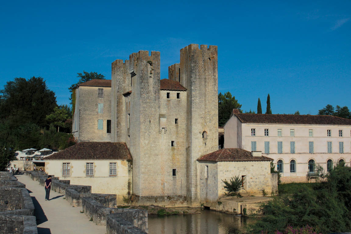 La Randonnée des bastides et châteaux en Albret, Lavardac - photo 8