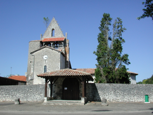 Pompogne, le clocher et le pin, Pompogne