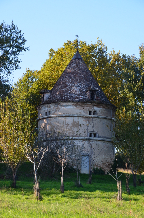 Puch-d’Agenais, dans les terrasse de Garonne
