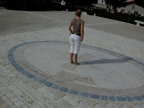 Le Nomdieu, à la découverte des cadrans solaires