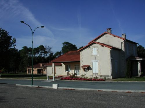 Monfrange, un village sans bourg, Agnac