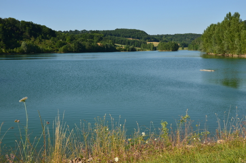Castella, randonnée vers le lac d'Arasse et l'église de Sembas