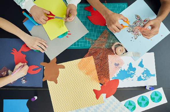À quatre mains : atelier d’art en famille