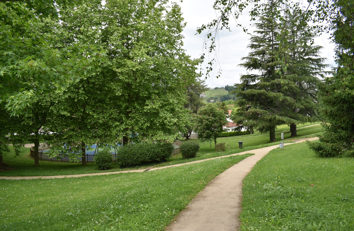 Aire de jeux - photo 4