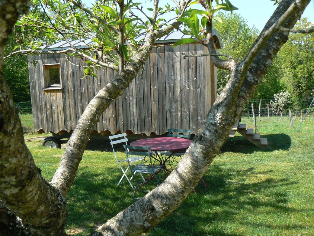 Le Jardin de Beyssin - Roulotte à la Ferme