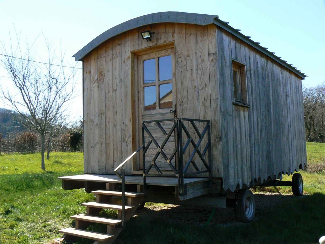 Le Jardin de Beyssin - Roulotte à la Ferme, Puy-d'Arnac - photo 3