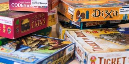 A quoi tu joues ? A quoi tu joues ?