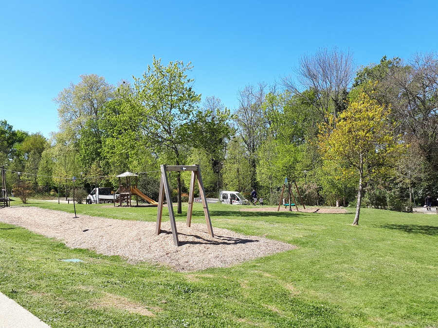 Aire de jeux pour enfants, Saint-Sever