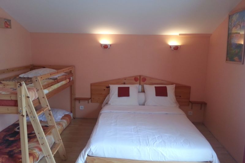 Au Grillon Dort, Moustey - photo 9