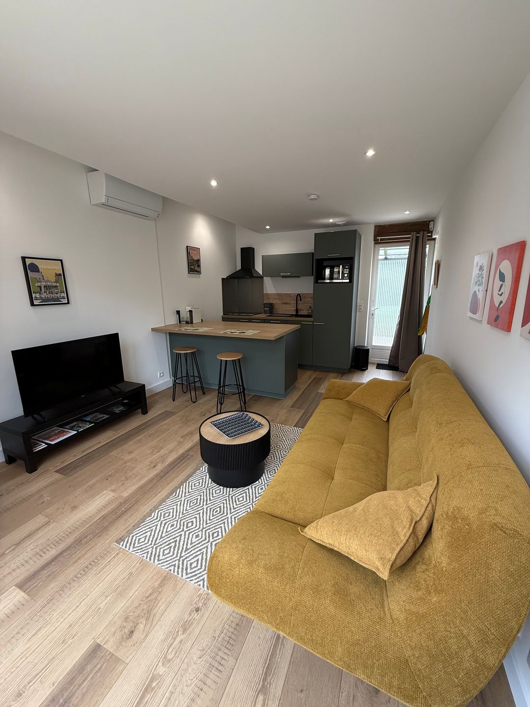 Les Gîtes de la Joubertie - Le Cantou, Salon - photo 2