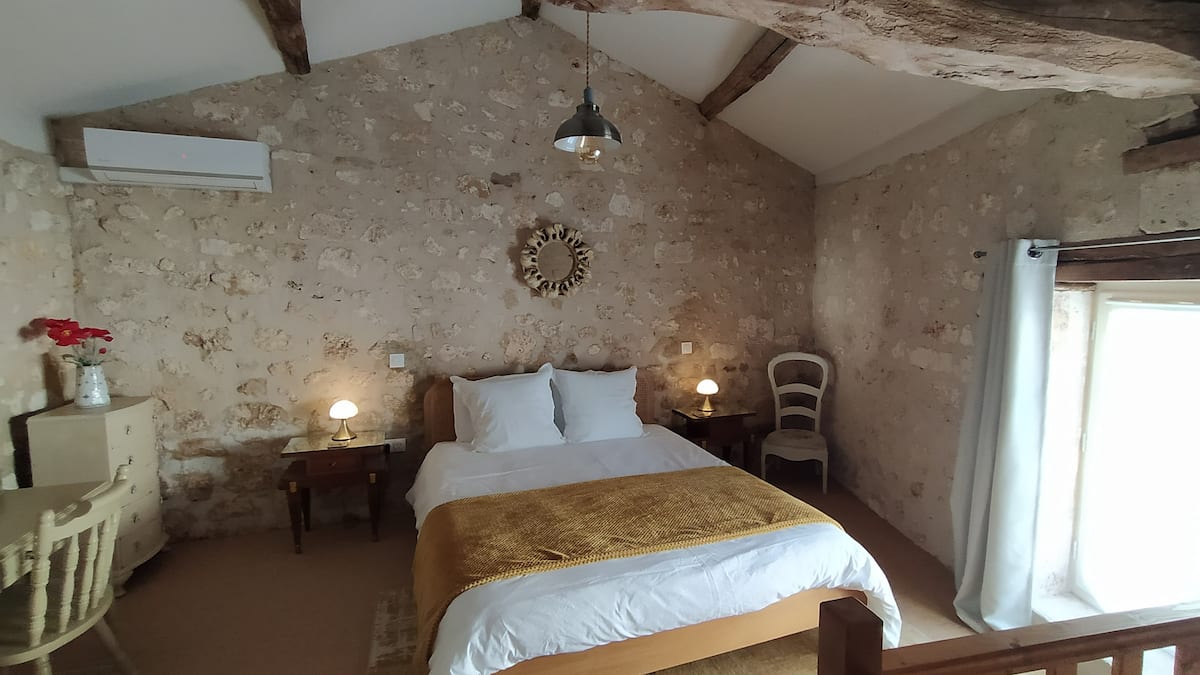Gite La Petite Grange, La Tour-Blanche-Cercles - photo 2