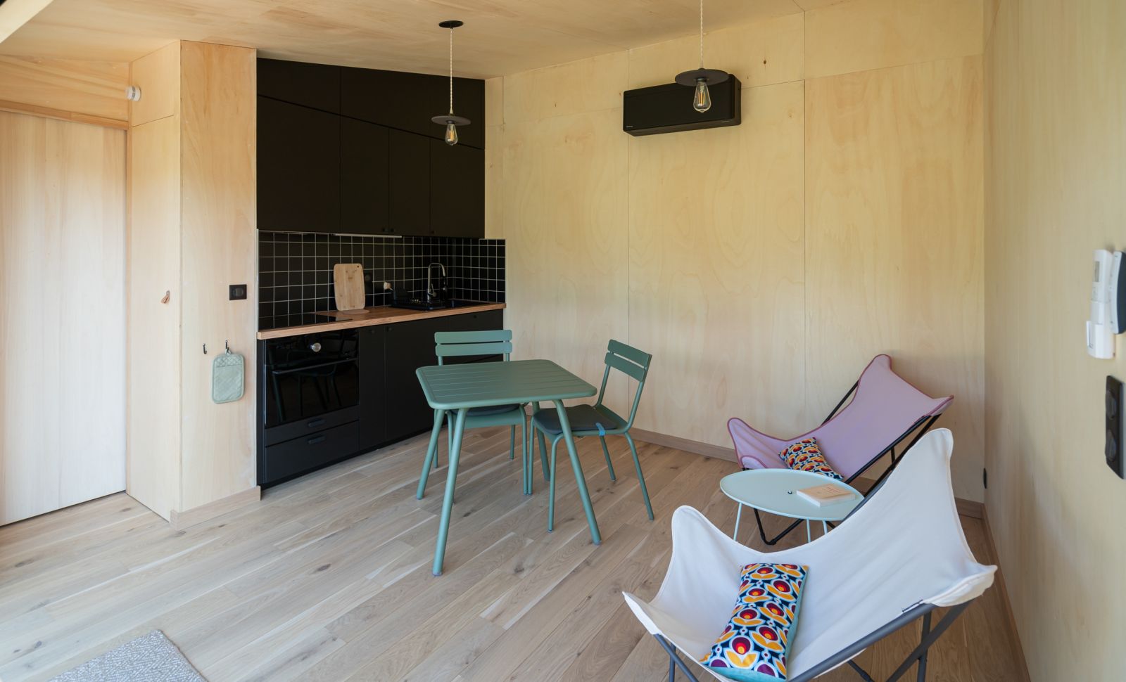 Kokoni - "Aquí" - photo 5