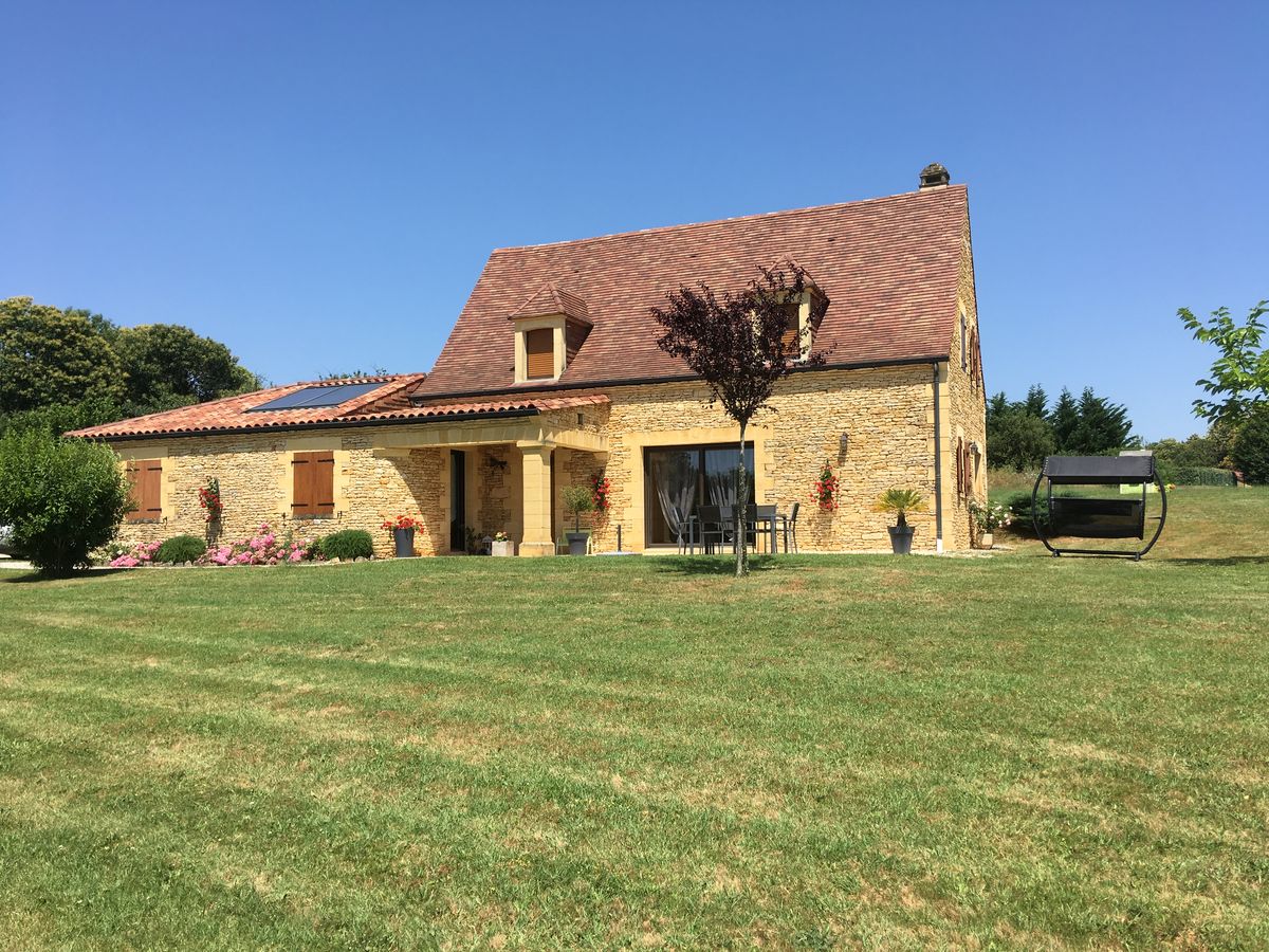 Combas Village de gites - Gîte Karoline