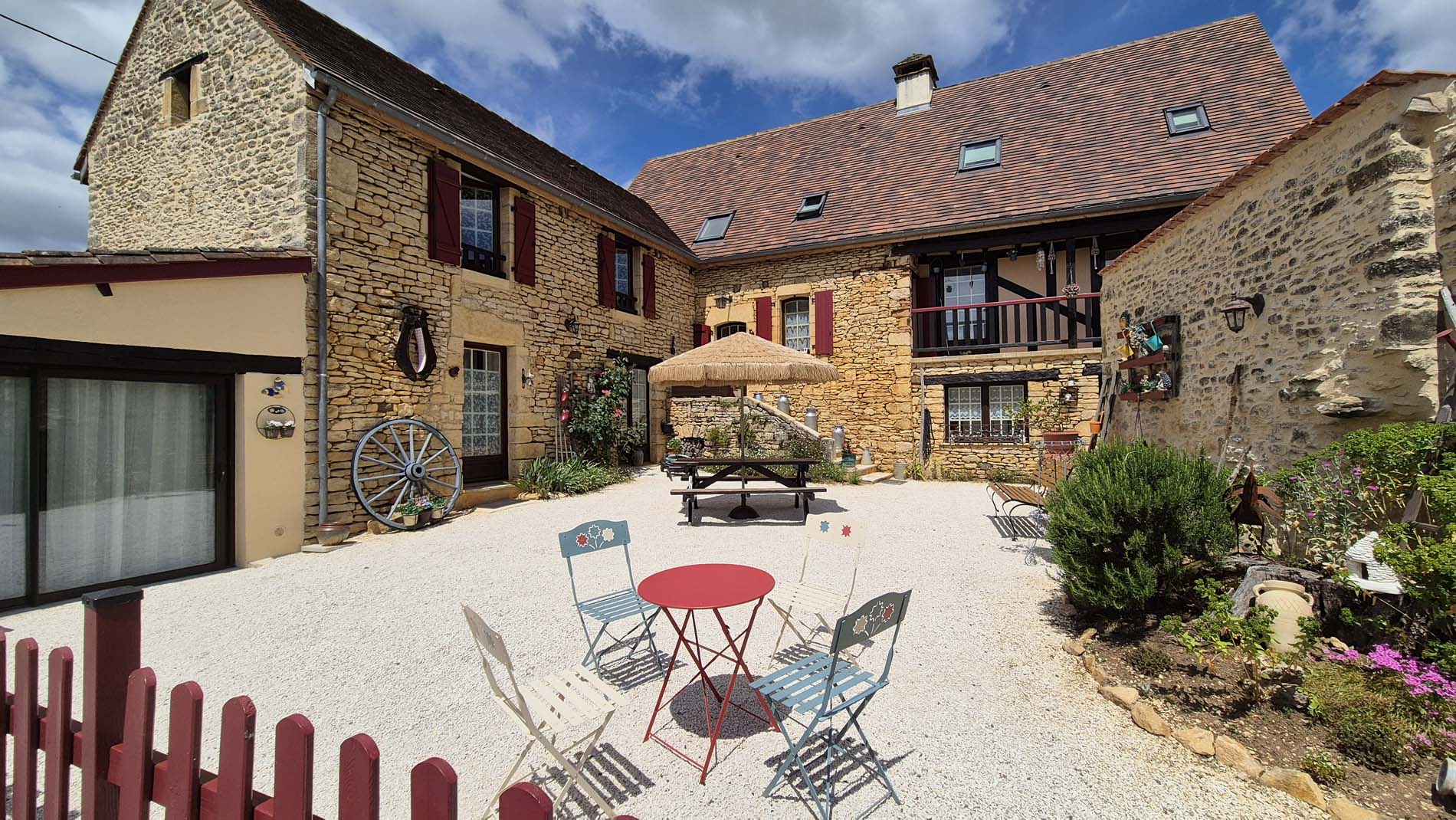 L'Arche chambres d'hôtes, chambre d'hôtes à Proissans