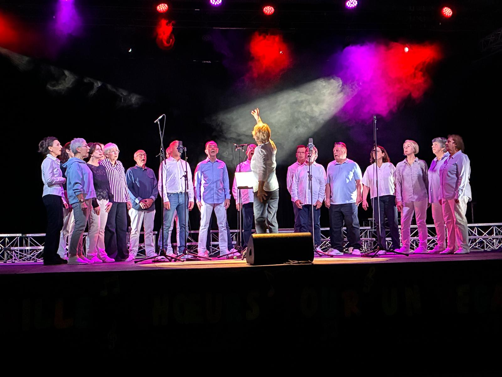 Mille Choeurs pour un regard