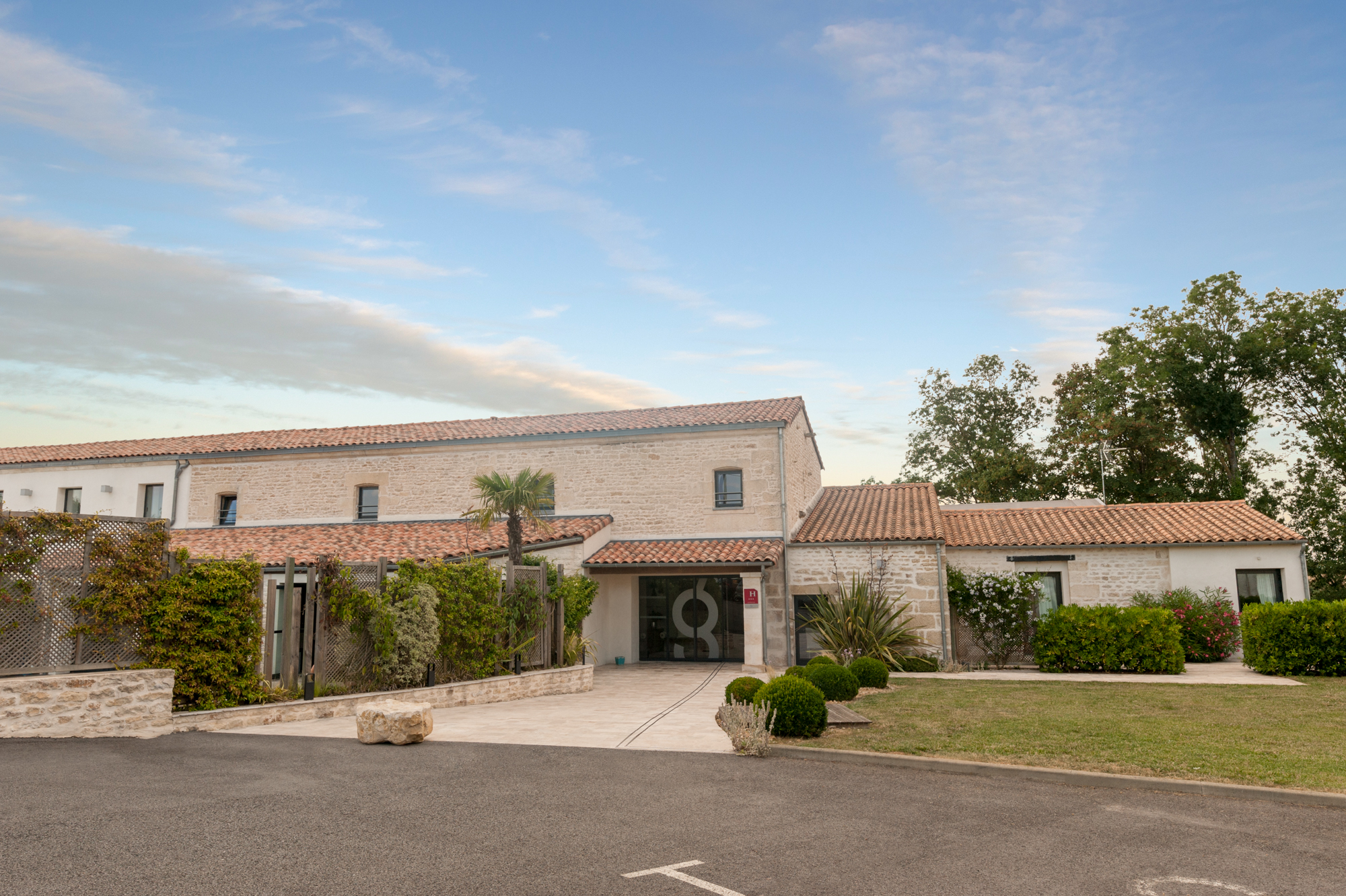 Hôtel "La Grange", Niort - photo 12