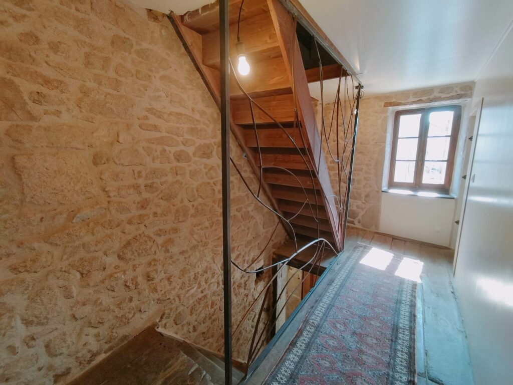 Les Gîtes de la Nonière : La Rustique - photo 4